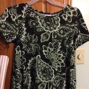 LulaRoe small carly,s